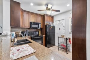 609 NE 14th Ave APT 105, Hallandale Beach, FL 33009, Sold 04/17/23