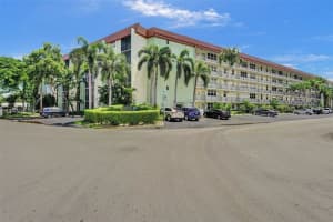 5300 NE 24th Terrace, Fort Lauderdale, FL 33308, Sold 03/28/23
