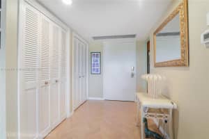 1800 NE 114th St APT 601, Miami, FL 33181, Sold 09/28/23