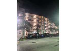 10288 NW 9th St Cir APT 304, Miami, FL 33172, Sold 04/20/23