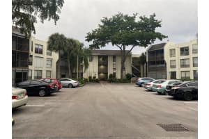 6301 N University Dr APT 317, Tamarac, FL 33321, Sold 09/08/23