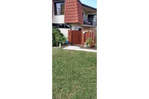3895 Victoria Dr, West Palm Beach, FL 33406, Sold 09/01/23