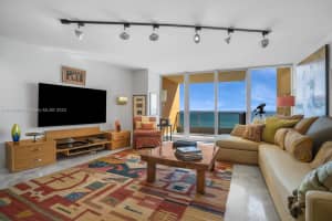 1455 Ocean Dr APT 706, Miami Beach, FL 33139, Sold 08/07/23