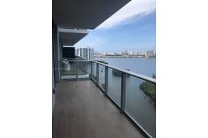 16385 Biscayne Blvd Unit 1917, Aventura, FL 33160, Sold 10/13/23