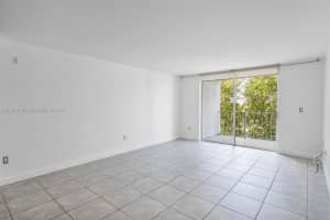 650 NE 64th St APT G601, Miami, FL 33138, Sold 03/20/23