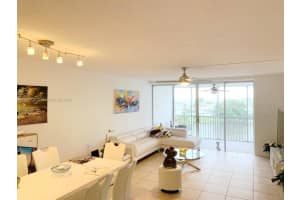 1750 NE 191st St Apt 528-4, Miami, FL 33179, Sold 09/20/23