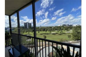 20335 W Country Club Dr APT 701, Aventura, FL 33180, Sold 05/09/23