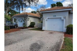 2590 E Aragon Blvd UNIT 2, Sunrise, FL 33313, Sold 05/17/23