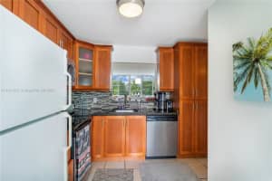 1670 Lincoln Ct #2d, Miami Beach, FL 33139, Sold 04/17/23