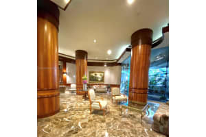 20185 E Country Club Dr APT 2407, Aventura, FL 33180, Sold 06/15/23