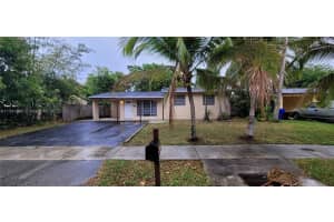 2216 SW 47th Ave, Fort Lauderdale, FL 33317, Sold 07/04/23
