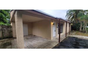 2216 SW 47th Ave, Fort Lauderdale, FL 33317, Sold 07/04/23