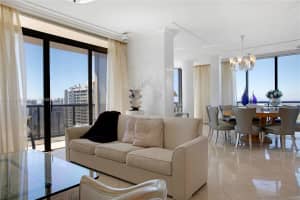 19667 Turnberry Way d, Miami, FL 33180, Sold 05/15/23