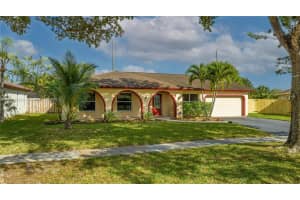 4998 SW 86th Terrace, Cooper City, FL 33328, Sold 04/27/23