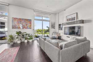 2001 Meridian Ave APT 517, Miami Beach, FL 33139, Sold 04/18/23