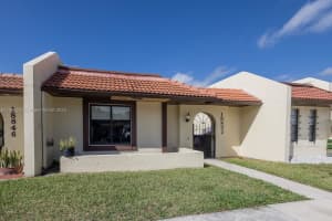 18852 NW 64th Ct, Hialeah, FL 33015, Sold 04/14/23