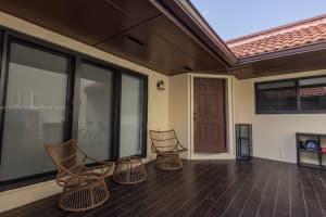 18852 NW 64th Ct, Hialeah, FL 33015, Sold 04/14/23