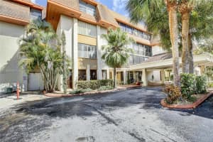 671 NE 195th St #208e, Miami, FL 33179, Sold 03/24/23