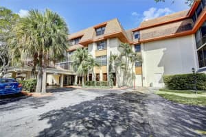 671 NE 195th St #208e, Miami, FL 33179, Sold 03/24/23