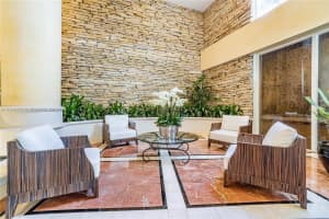 20281 E Country Club Dr, Aventura, FL 33180, Sold 03/29/23