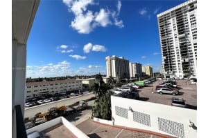 2401 S Ocean Dr APT 405, Hollywood, FL 33019, Sold 08/31/23