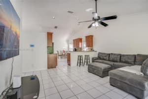 12623 SW 8th Ct, Davie, FL 33325, Sold 06/05/23