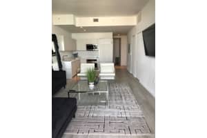 45 SW 9th St Apt 4410, Miami, FL 33130, Sold 07/21/23