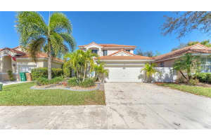 14893 SW 50th Ct, Davie, FL 33331, Sold 03/30/23