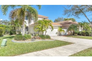 14893 SW 50th Ct, Davie, FL 33331, Sold 03/30/23
