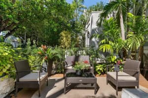 719 Meridian Ave, Miami Beach, FL 33139, Sold 04/25/23