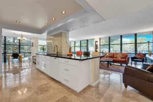 1000 Parkview Dr APT 231, Hallandale Beach, FL 33009, Sold 06/22/23