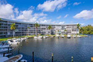 1523 E Hillsboro Blvd APT 333, Deerfield Beach, FL 33441, Sold 04/05/23