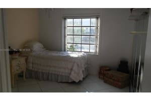 6419 Bay Club Dr APT 1, Fort Lauderdale, FL 33308, Sold 06/05/24