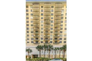 427 Golden Isles Dr #4f, Hallandale Beach, FL 33009, Sold 04/17/23