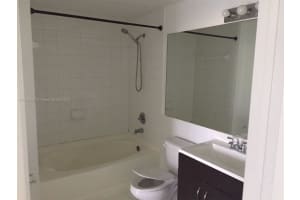 5077 NW 7th St APT 611, Miami, FL 33126, Sold 06/16/23