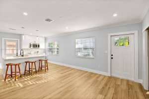 404 S Caloosahatchee Ave, Jupiter, FL 33458, Sold 03/20/23