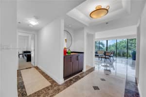 20281 E Country Club Dr APT 315, Aventura, FL 33180, Sold 09/18/23