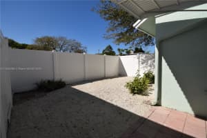 9222 SW 5th St, Boca Raton, FL 33428, Sold 04/14/23
