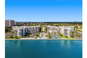 800 Parkview Dr APT 617, Hallandale Beach, FL 33009, Sold 05/01/23