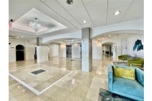 209 N Fort Lauderdale Beach Blvd #2b, Fort Lauderdale, FL 33304, Sold 03/30/23