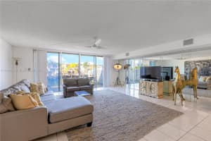 947 NE 26th Ave #947, Hallandale Beach, FL 33009, Sold 04/20/23
