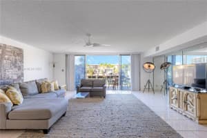 947 NE 26th Ave #947, Hallandale Beach, FL 33009, Sold 04/20/23