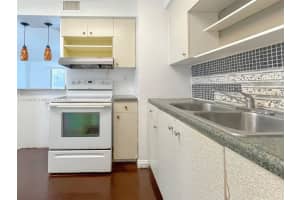 6505 Winfield Blvd b 29, Margate, FL 33063, Sold 05/08/23