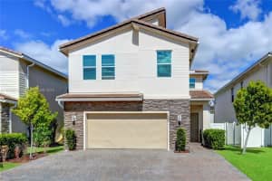 1021 Verde Ct, Lighthouse Point, FL 33064, Sold 08/15/23