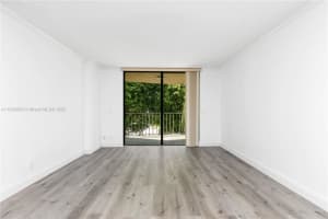 890 N Federal Hwy APT 305, Lantana, FL 33462, Sold 06/09/23