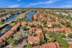 967 SW 113th Terrace, Pembroke Pines, FL 33025, Sold 03/27/23