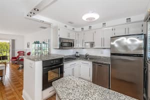 700 Layne Blvd APT 308, Hallandale Beach, FL 33009, Sold 04/06/23
