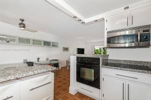 700 Layne Blvd APT 308, Hallandale Beach, FL 33009, Sold 04/06/23
