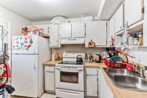 3610 NW 21st St APT 208, Lauderdale Lakes, FL 33311, Sold 04/18/23
