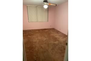 18151 NE 31st Ct APT 904, Aventura, FL 33160, Sold 04/06/23